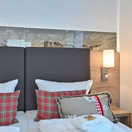 Monusse Boid 11 Apartment